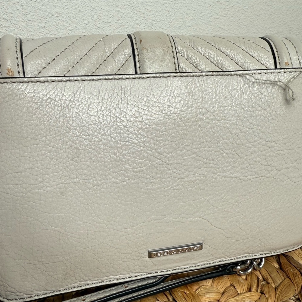 Rebecca Minkoff Purse Chevron Quilted Small Love Crossbody in Perla Pale Grey - Picture 5 of 14